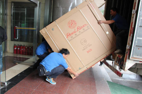 姑苏钢琴贵重工艺品无忧运